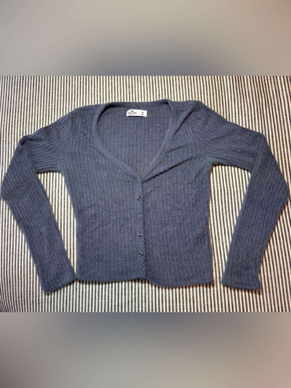 Hollister cropped sweater